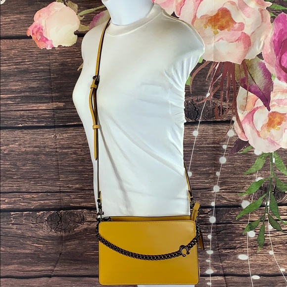 💛NWOT COACH 💛 78801 Signature Leather Chain - Picture 2 of 8